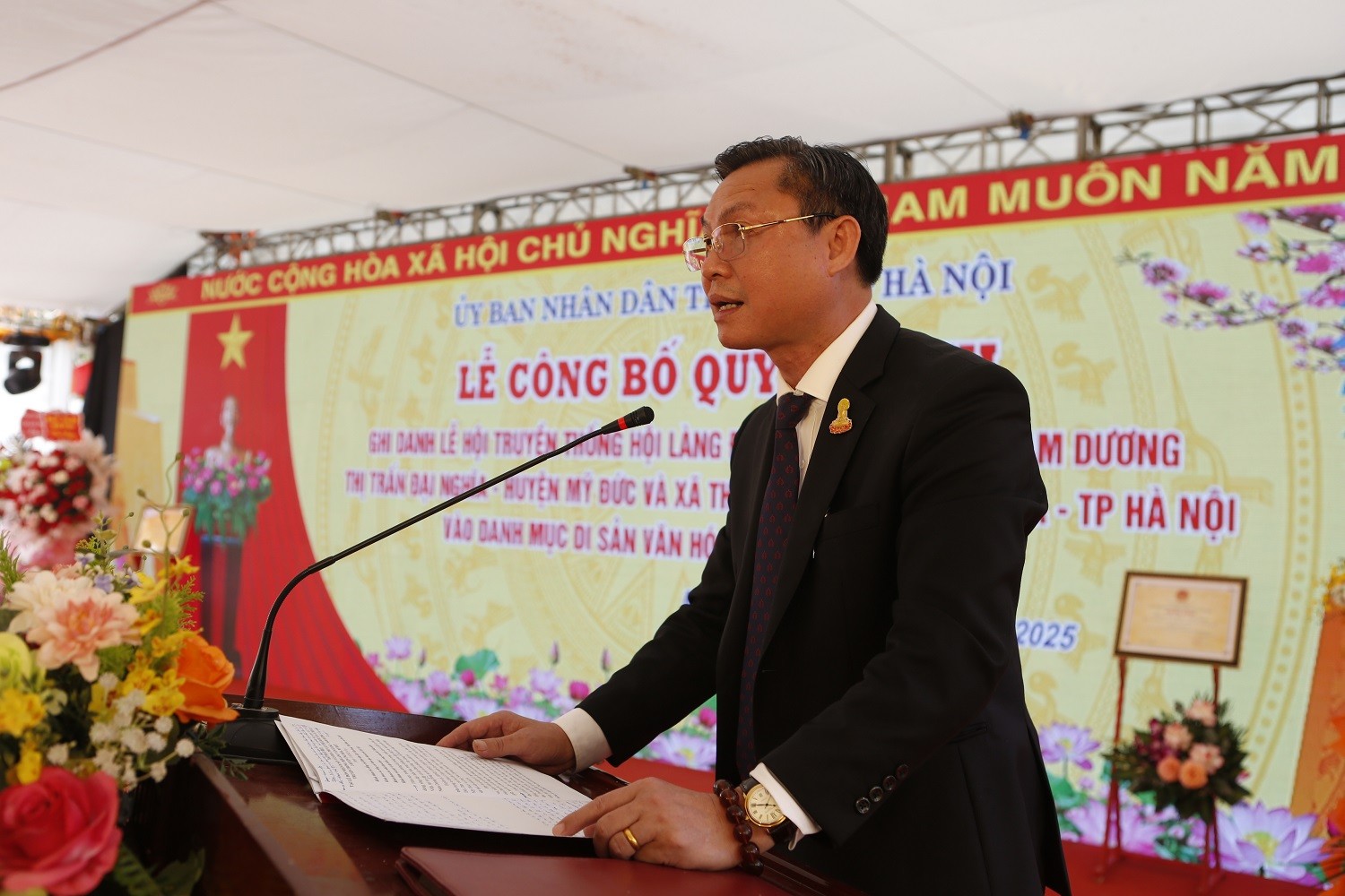 Lễ công bố Quyết định ghi danh “Lễ hội truyền thống hội làng Văn Giang - Nam Dương” vào danh mục Di sản văn hóa phi vật thể Quốc Gia