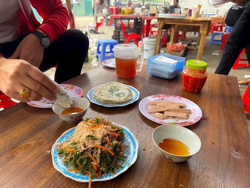 Bánh khoái chợ Ngò - Món ngon vùng biển Nghệ An