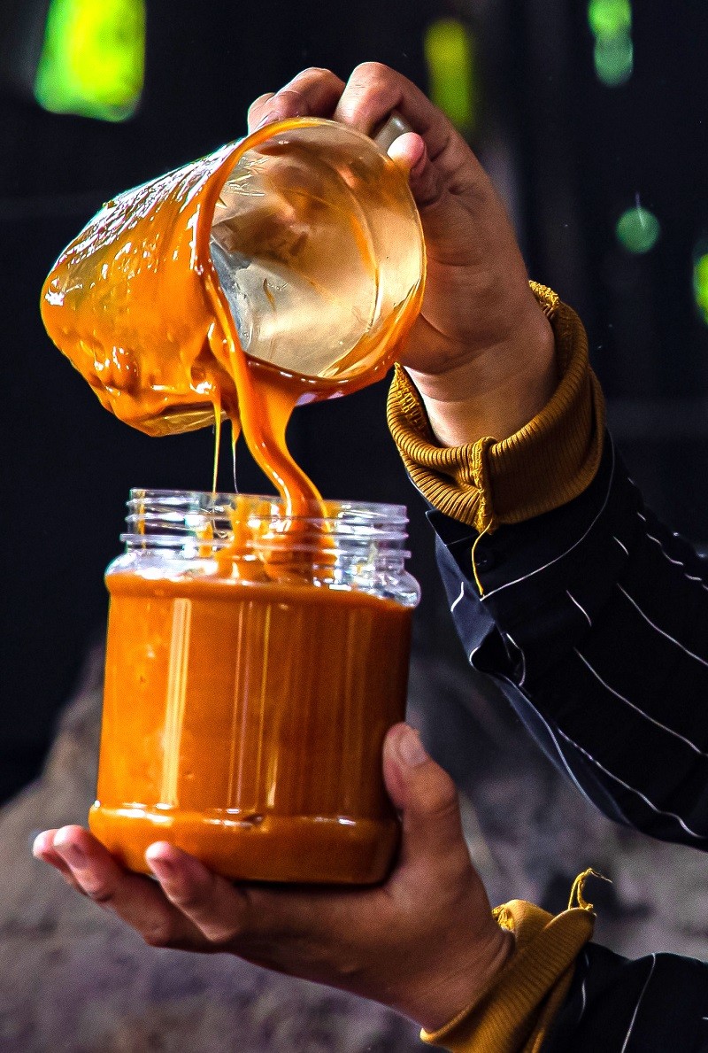 Nghề ăn cơm dưới đất, làm việc trên trời Nghề ăn cơm dưới đất, làm việc trên trời