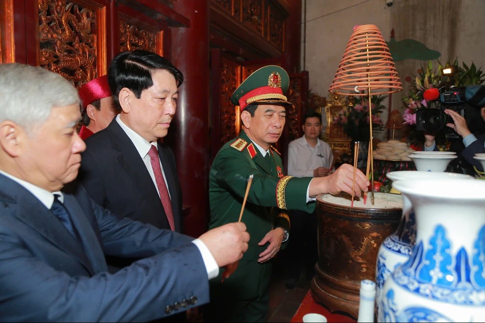 Lễ giỗ tổ Hùng Vương 2025 Trang nghiêm - Thành kính - Gắn kết triệu con tim đất Việt