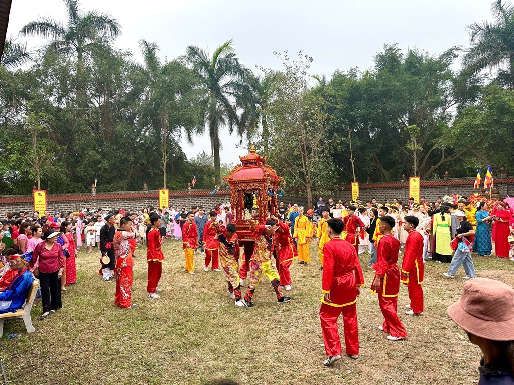 Độc đáo Lễ hội truyền thống Tổng Nam Phù Độc đáo Lễ hội truyền thống Tổng Nam Phù