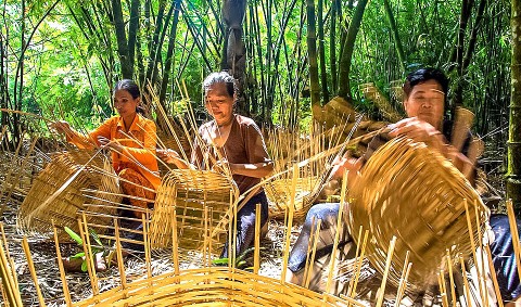 Bảo tồn làng nghề truyền thống trước thách thức của thời đại