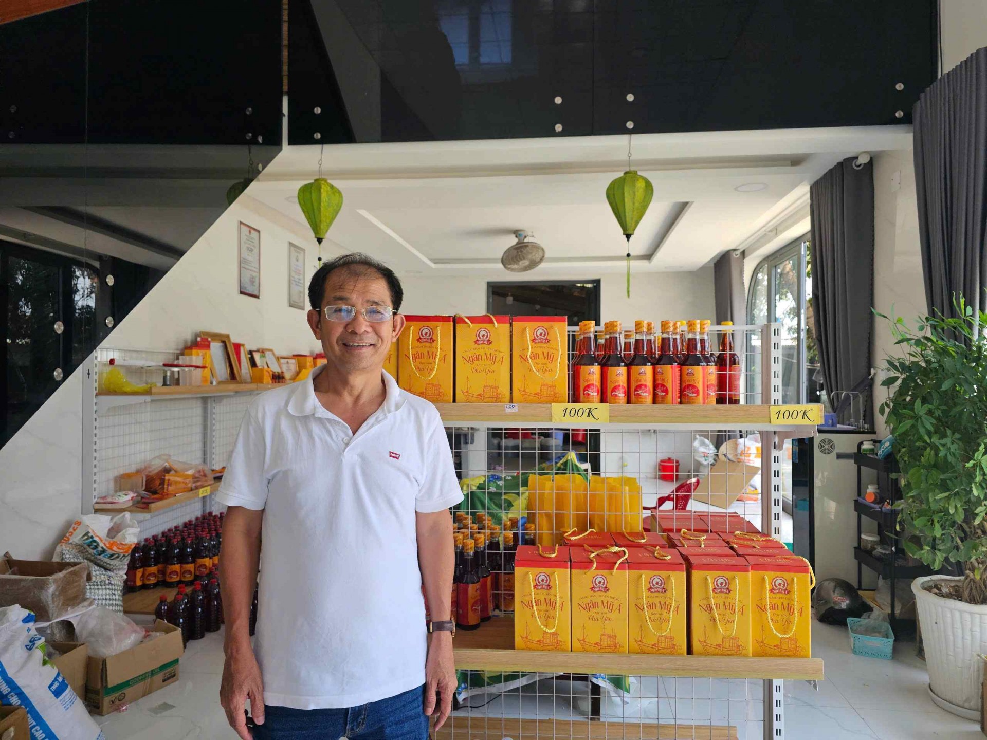 Nước mắm Long Thủy, tinh hoa của vùng biển Phú Yên Nước mắm Long Thủy, tinh hoa của vùng biển Phú Yên