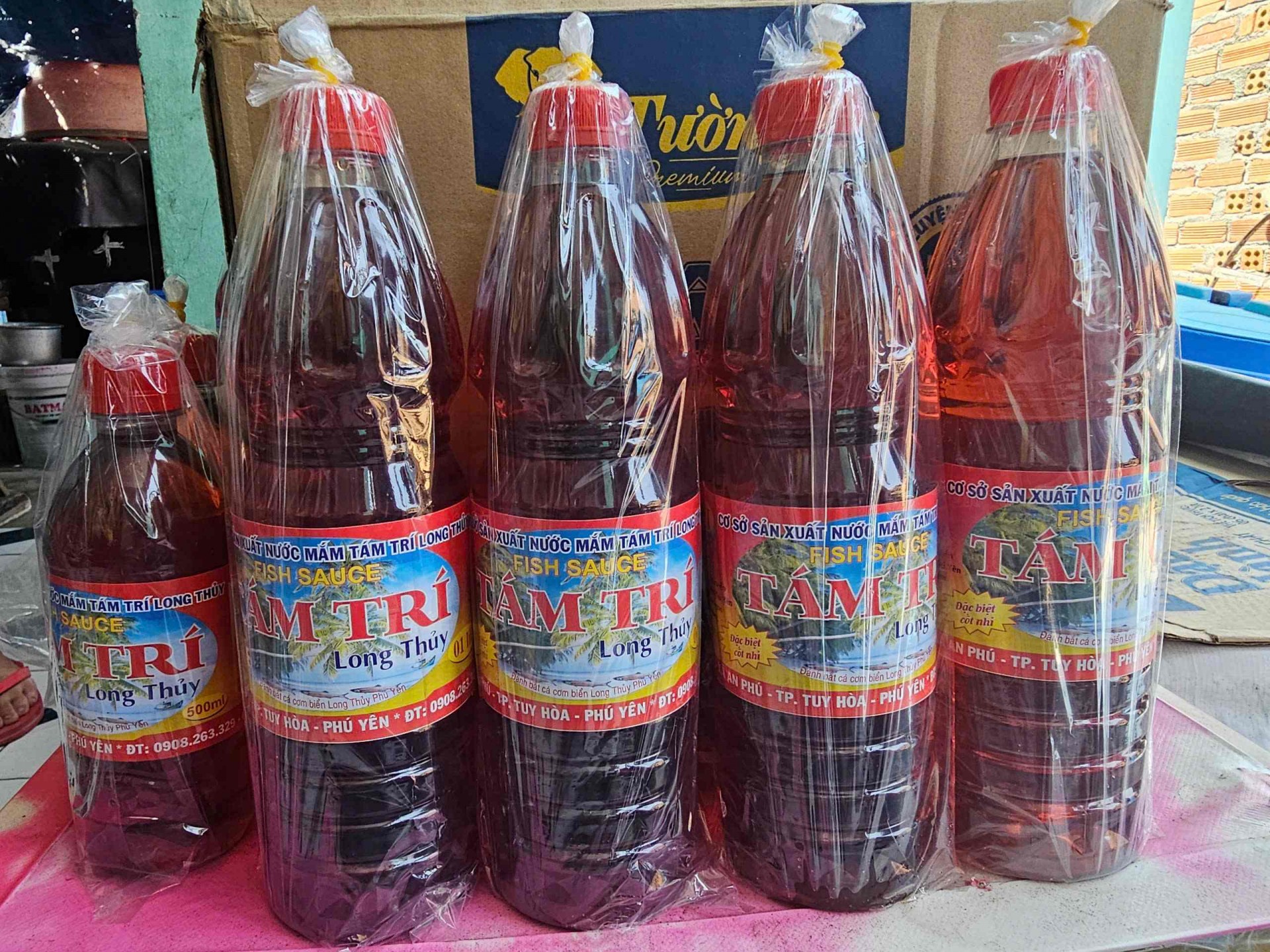 Nước mắm Long Thủy, tinh hoa của vùng biển Phú Yên Nước mắm Long Thủy, tinh hoa của vùng biển Phú Yên