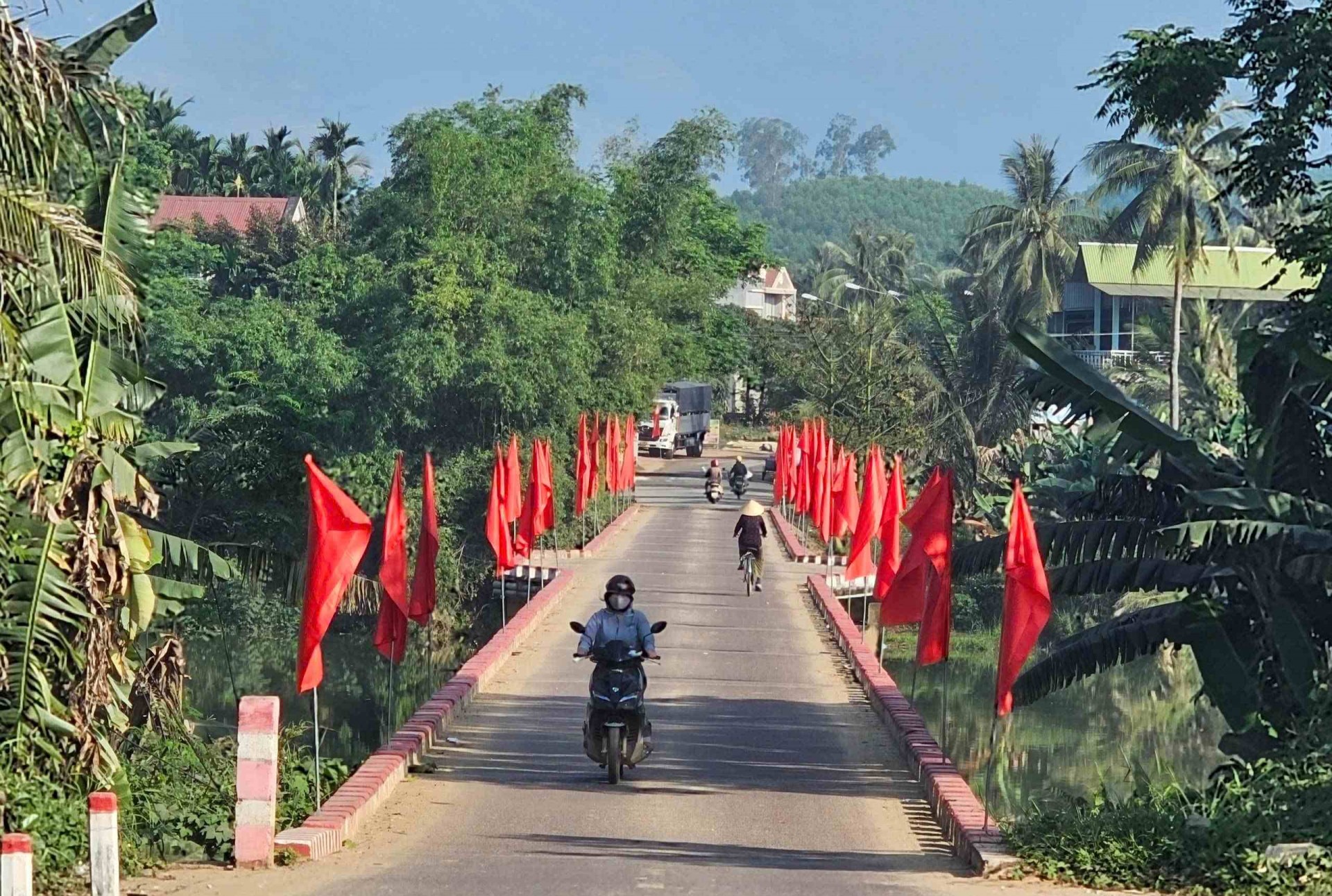 Bình Định: Xây dựng mới cầu vượt lũ Mỹ Thành hợp ý Đảng, lòng dân