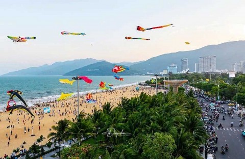 binh dinh quy nhon thien duong du lich bien