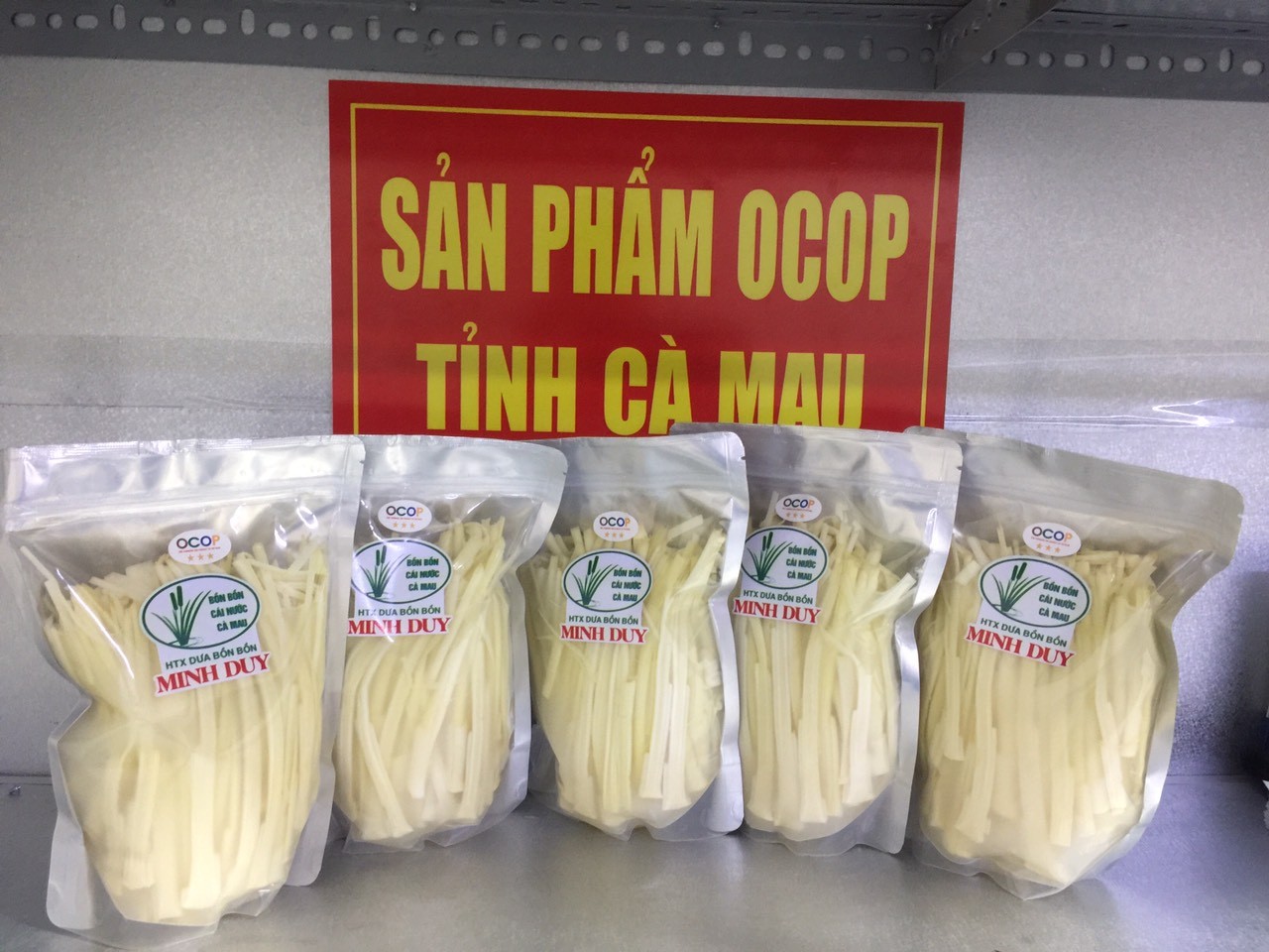 Nghề làm dưa bồn bồn Nghề làm dưa bồn bồn