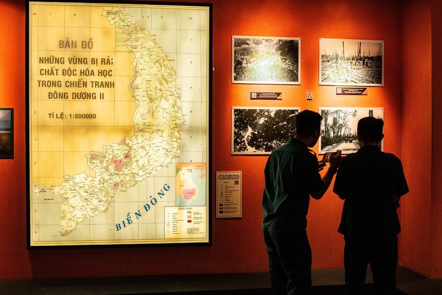 Bảo tàng Chứng tích Chiến tranh tại thành phố Hồ Chí Minh Bảo tàng Chứng tích Chiến tranh tại thành phố Hồ Chí Minh