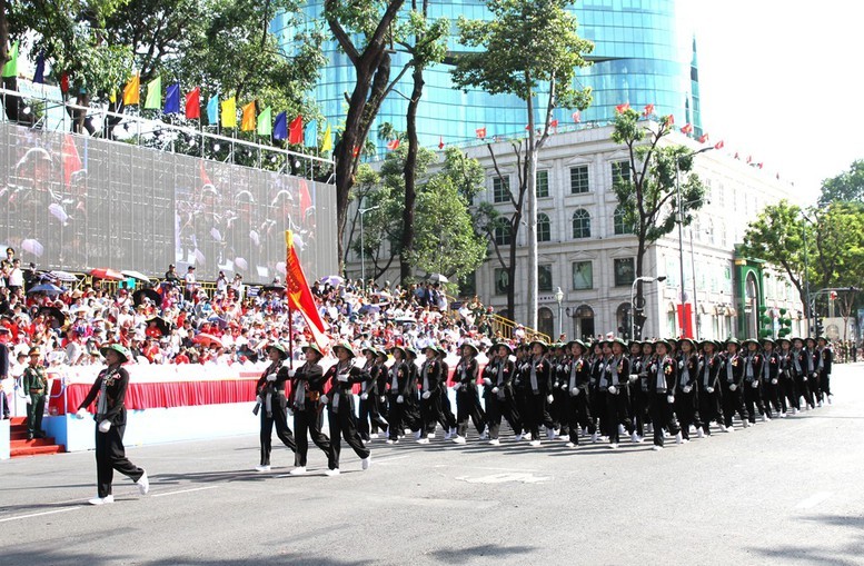 Khối nữ du kích miên Nam