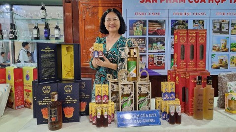 ruou truyen thong hau giang chuyen minh de bat kip xu huong hien dai