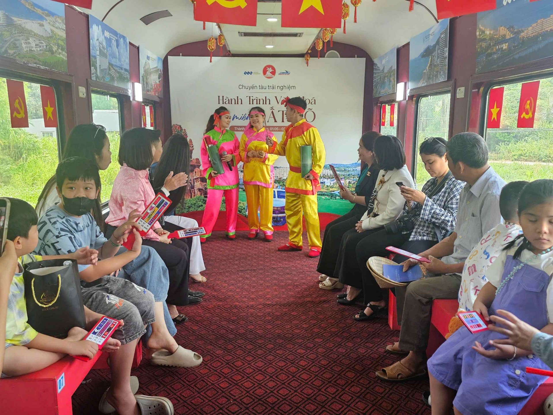 Chuyến tàu trải nghiệm “Hành trình văn hóa – Về miền đất võ” Chuyến tàu trải nghiệm “Hành trình văn hóa – Về miền đất võ”