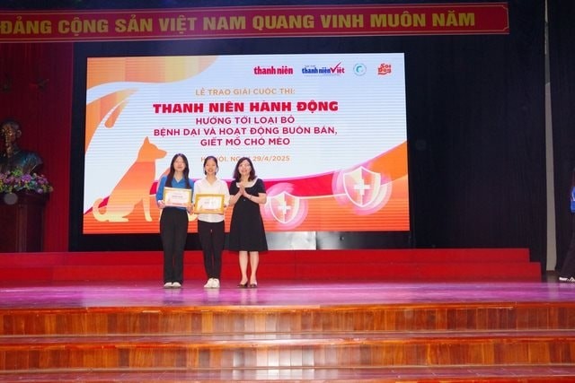 Trao giải cuộc thi "Thanh niên hành động - Hướng tới loại bỏ bệnh dại và hoạt động buôn bán, giết mổ chó mèo" Trao giải cuộc thi "Thanh niên hành động - Hướng tới loại bỏ bệnh dại và hoạt động buôn bán, giết mổ chó mèo"