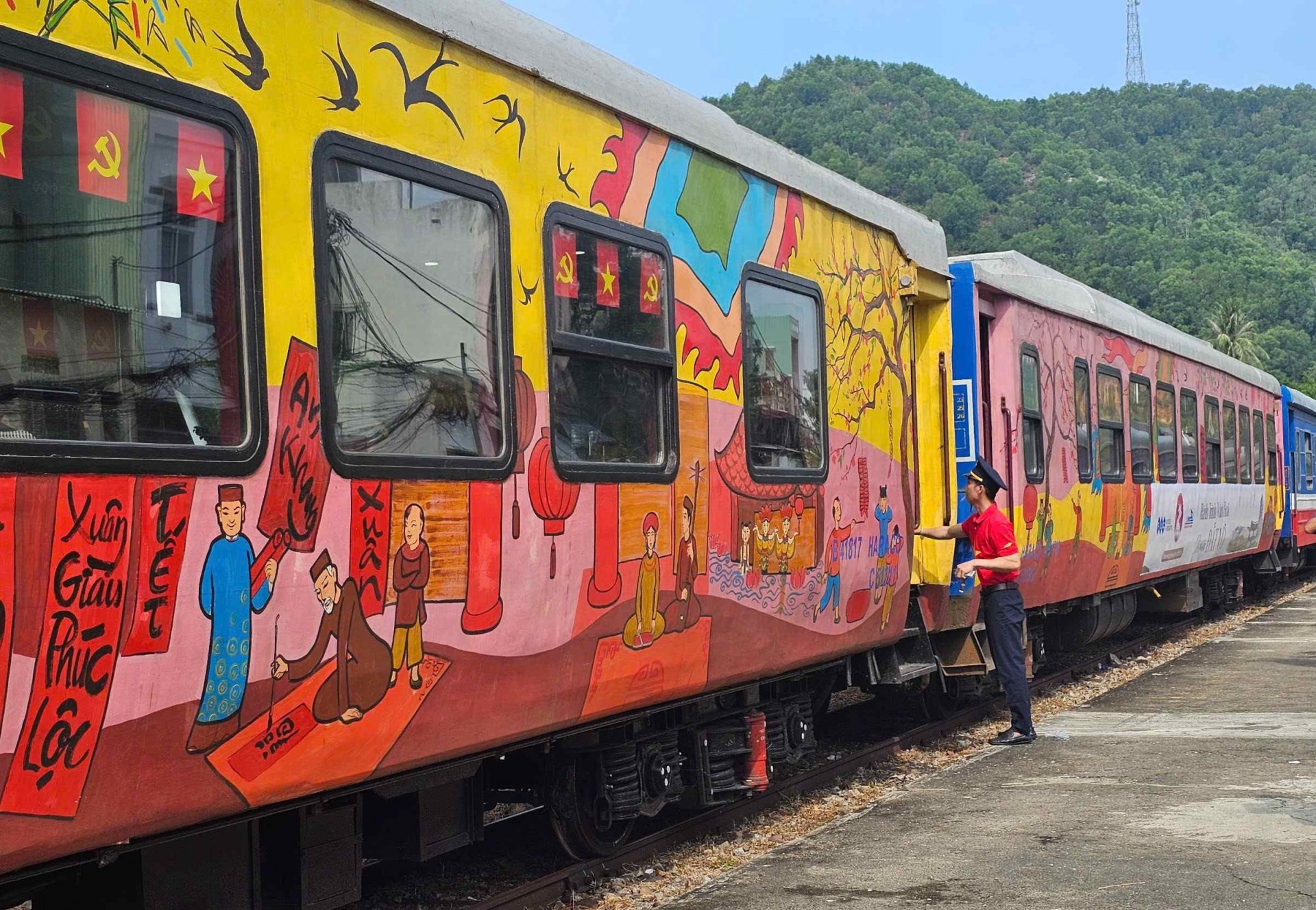 Dịp lễ 30/4 - 1/5 năm 2025, Bình Định đạt doanh thu 350 tỷ đồng