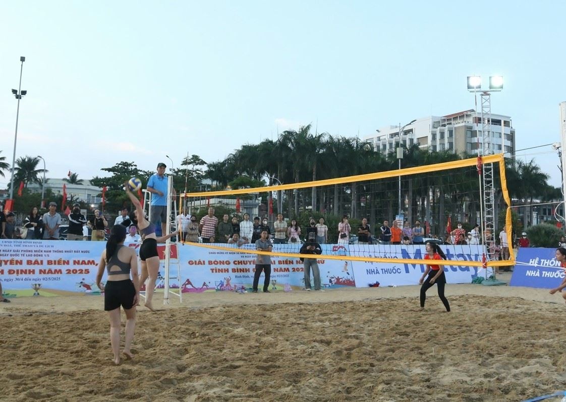 Dịp lễ 30/4 - 1/5 năm 2025, Bình Định đạt doanh thu 350 tỷ đồng