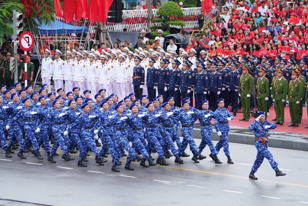 Hải Phòng: Tổng duyệt chương trình cho lễ kỷ niệm 70 năm ngày giải phóng Hải Phòng - thành phố Anh hùng và lễ hội Hoa Phượng đỏ 2025 Hải phòng: Tổng duyệt chương trình cho lễ kỷ niệm 70 năm ngày giải phóng Hải Phòng   thành phố Anh hùng và lễ hội Hoa Phượng đỏ 2025