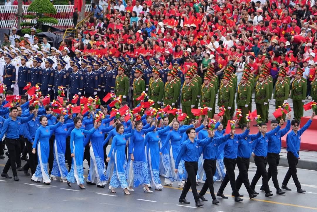 Hải Phòng: Tổng duyệt chương trình cho lễ kỷ niệm 70 năm ngày giải phóng Hải Phòng - thành phố Anh hùng và lễ hội Hoa Phượng đỏ 2025 Hải phòng: Tổng duyệt chương trình cho lễ kỷ niệm 70 năm ngày giải phóng Hải Phòng   thành phố Anh hùng và lễ hội Hoa Phượng đỏ 2025