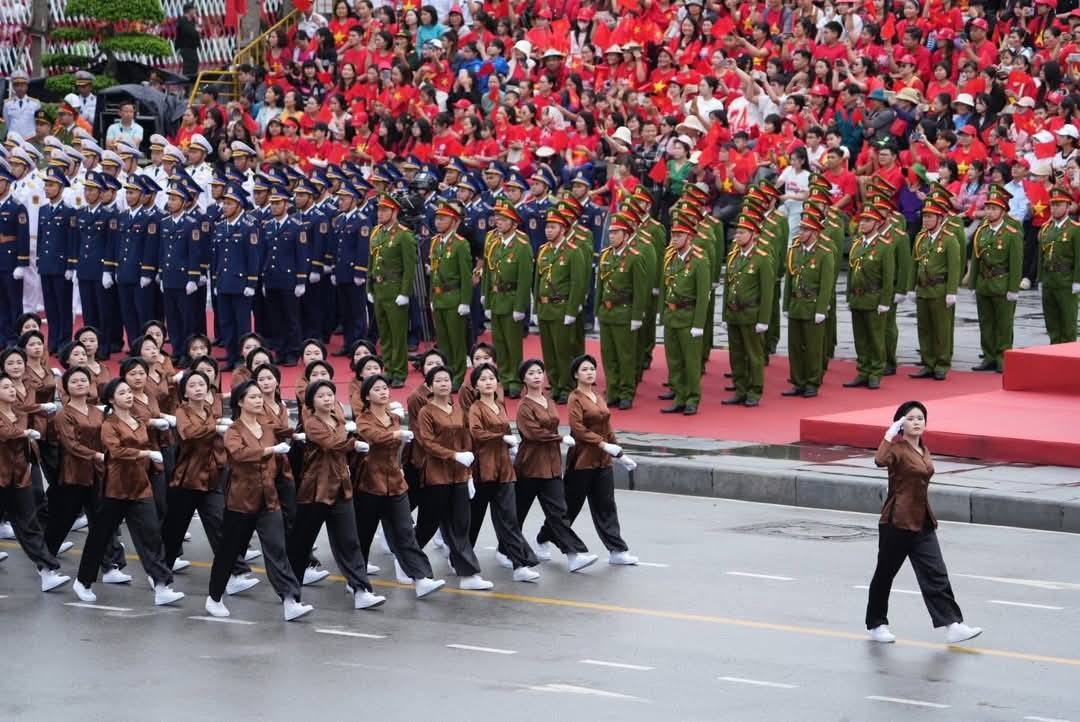 Hải Phòng: Tổng duyệt chương trình cho lễ kỷ niệm 70 năm ngày giải phóng Hải Phòng - thành phố Anh hùng và lễ hội Hoa Phượng đỏ 2025 Hải phòng: Tổng duyệt chương trình cho lễ kỷ niệm 70 năm ngày giải phóng Hải Phòng   thành phố Anh hùng và lễ hội Hoa Phượng đỏ 2025