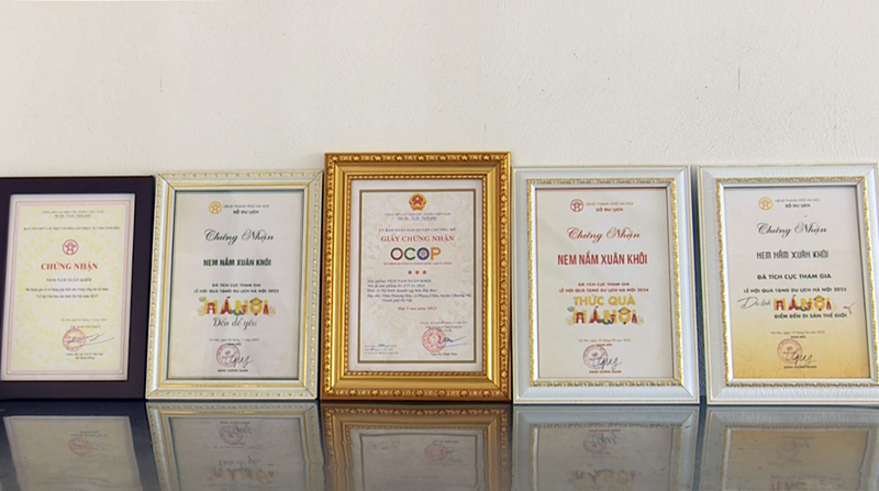 Nem nắm Xuân Khôi được chứng nhận là sản phẩm OCOP 3 sao của huyện Chương Mỹ. Ảnh: Thu Hiền