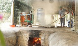 Giữ lửa nghề xưa giữa lòng quê Quảng Ngãi