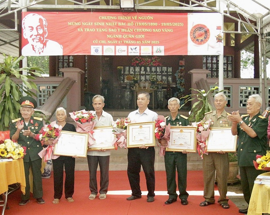 Đền Gia Định: Lễ kỷ niệm 135 năm sinh nhật Chủ tịch Hồ Chí Minh