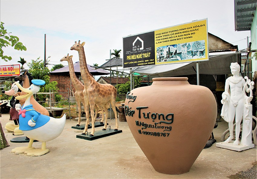 Độc đáo nghề đắp tượng thú Độc đáo nghề đắp tượng thú