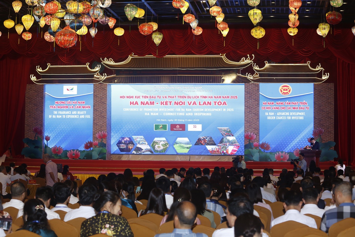 UBND tỉnh Hà Nam: Khơi thông nguồn lực để phát triển du lịch vươn tầm quốc tế UBND tỉnh Hà Nam: Khơi thông nguồn lực để phát triển du lịch vươn tầm quốc tế