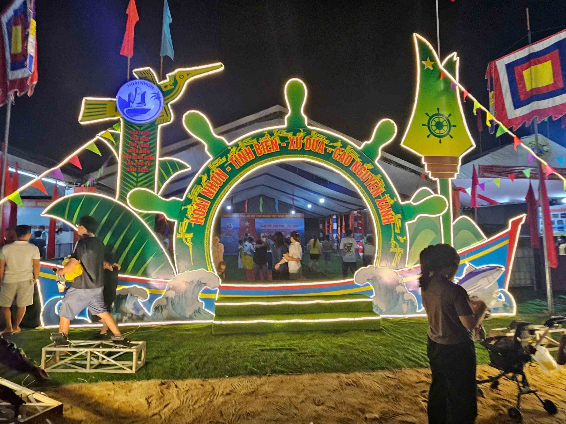 Phát huy bản sắc, giá trị văn hóa miền biển Bình Định Phát huy bản sắc, giá trị văn hóa miền biển Bình Định