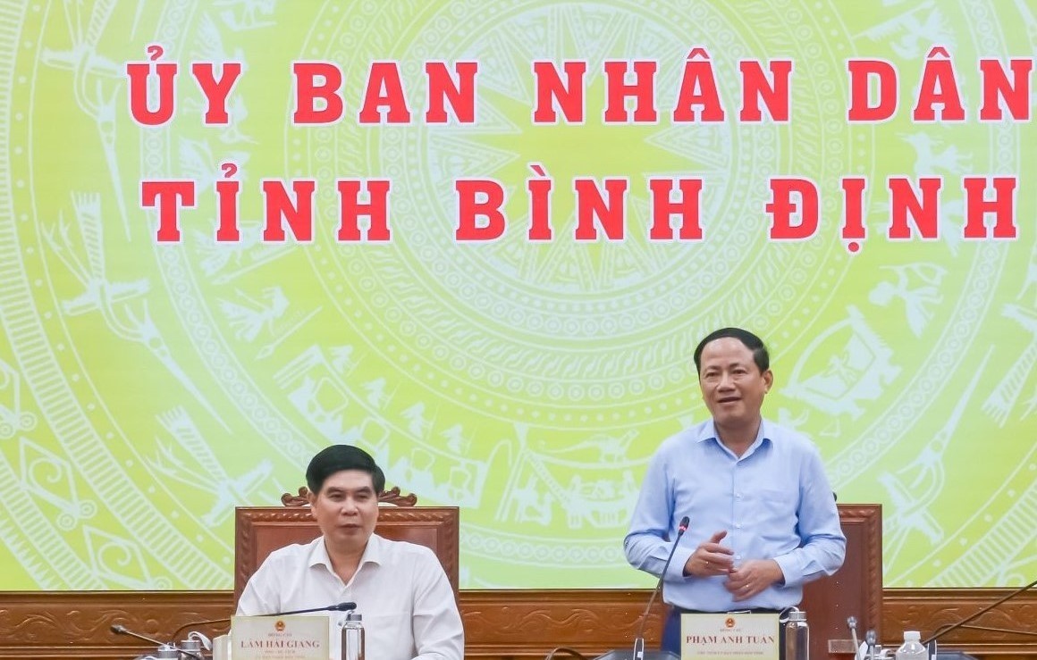 Lãnh đạo tỉnh Bình Định gặp mặt Hoa hậu và Nam vương siêu mẫu thể hình Thế giới 2025 Lãnh đạo tỉnh Bình Định gặp mặt Hoa hậu và Nam vương siêu mẫu thể hình Thế giới 2025