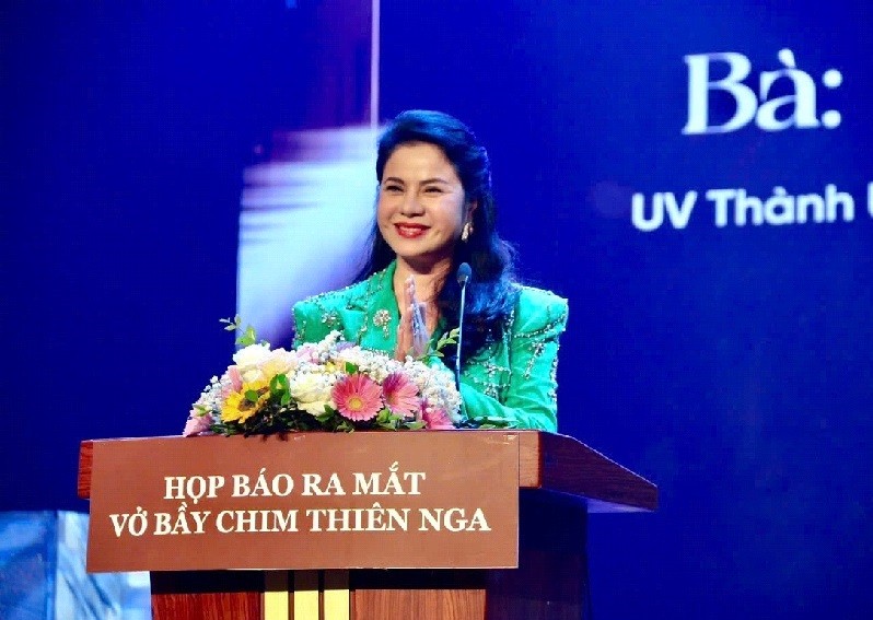 Bà Trần Thị Hoàng Mai, Giám đốc Sở VHTT và Du lịch phát biểu tại buổi họp báo