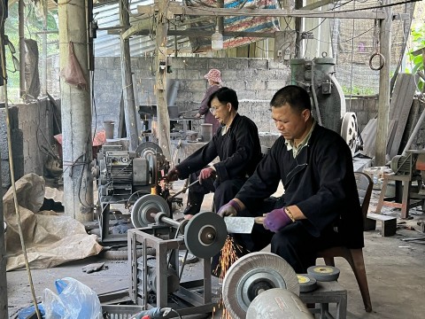 Cao Bằng gìn giữ và phát triển làng nghề truyền thống: Nét đẹp văn hóa gắn liền phát triển kinh tế