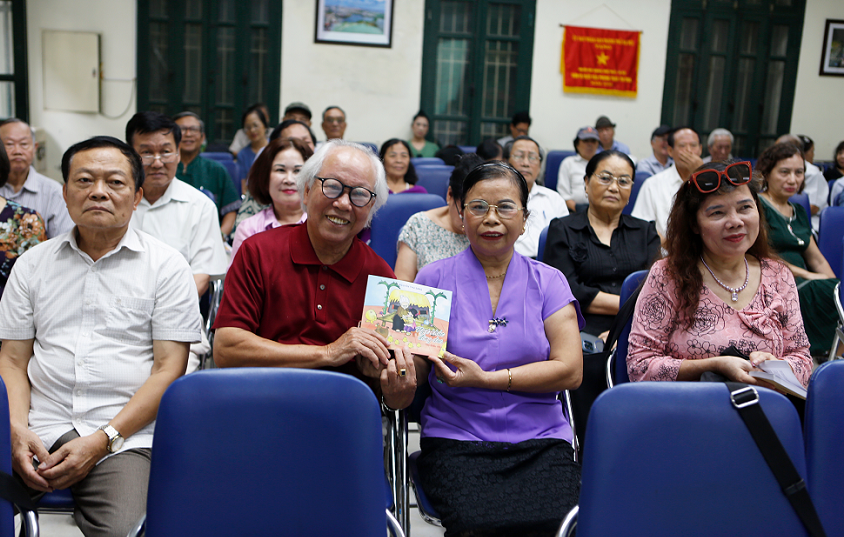 Hội Nhà văn Hà Nội: Bàn về sáng tác văn học viết cho trẻ em