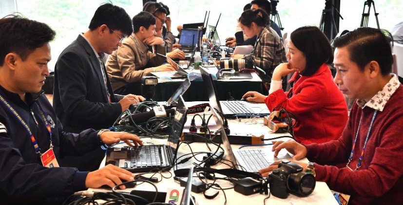 100 năm báo chí cách mạng Việt Nam: Từ những trang sử vẻ vang đến bước chuyển mình cùng công nghệ số 100 năm báo chí cách mạng Việt Nam: Từ những trang sử vẻ vang đến bước chuyển mình cùng công nghệ số