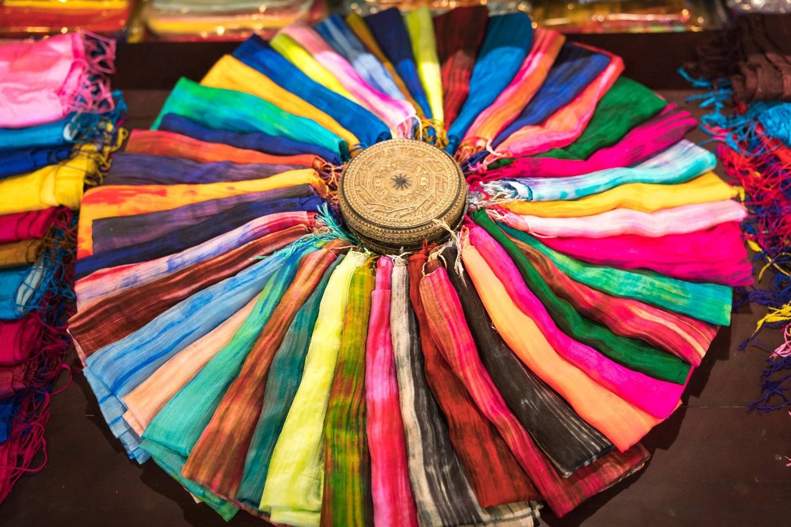 Văn hoá Bắc Bộ qua các làng nghề truyền thống nổi tiếng ở Hà Nội