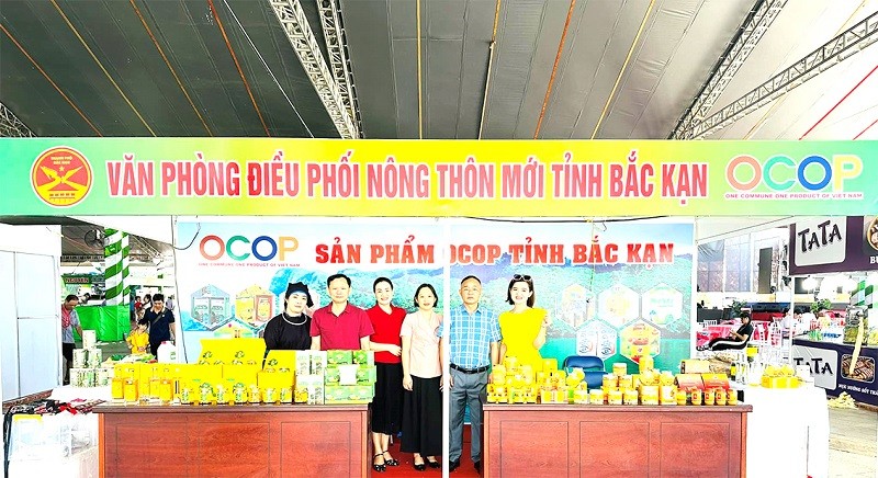 Các sản phẩm OCOP tỉnh Bắc Kạn tham gia diễn đàn kết nối OCOP vùng đồng bằng sông Cửu Long năm 2024. Các sản phẩm OCOP tỉnh Bắc Kạn tham gia diễn đàn kết nối OCOP vùng đồng bằng sông Cửu Long năm 2024.