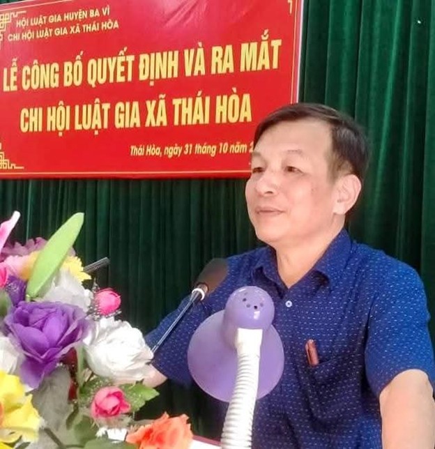 Luật gia Nguyễn Thành Sơn, Trưởng Phòng Tư Pháp,  Chủ tịch Hội Luật gia huyện Ba Vì.  Luật gia Nguyễn Thành Sơn, Trưởng Phòng Tư Pháp,  Chủ tịch Hội Luật gia huyện Ba Vì.