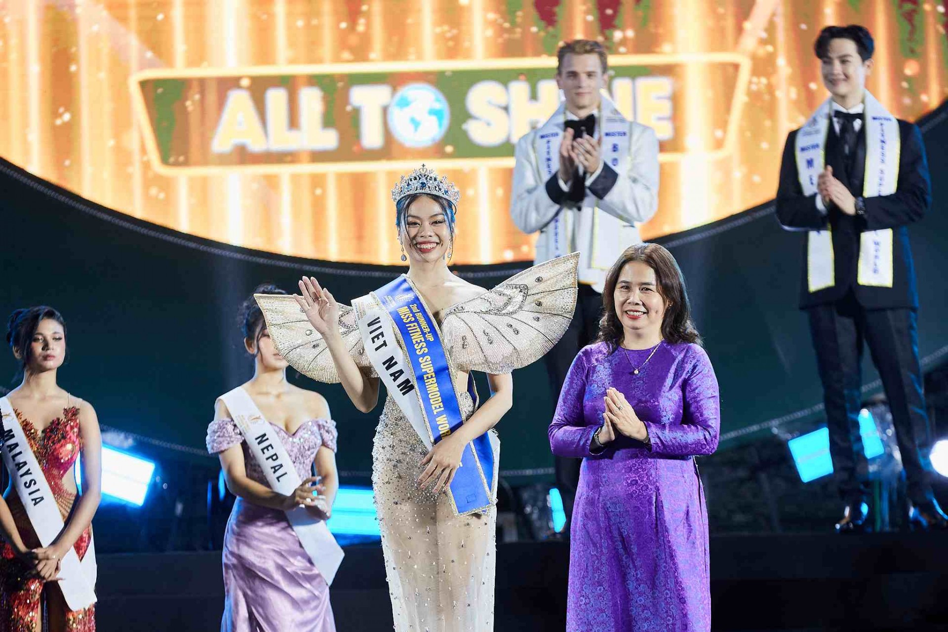 Ấn tượng đêm chung kết Hoa hậu và Nam vương siêu mẫu thể hình thế giới 2025 Ấn tượng đêm chung kết Hoa hậu và Nam vương siêu mẫu thể hình thế giới 2025
