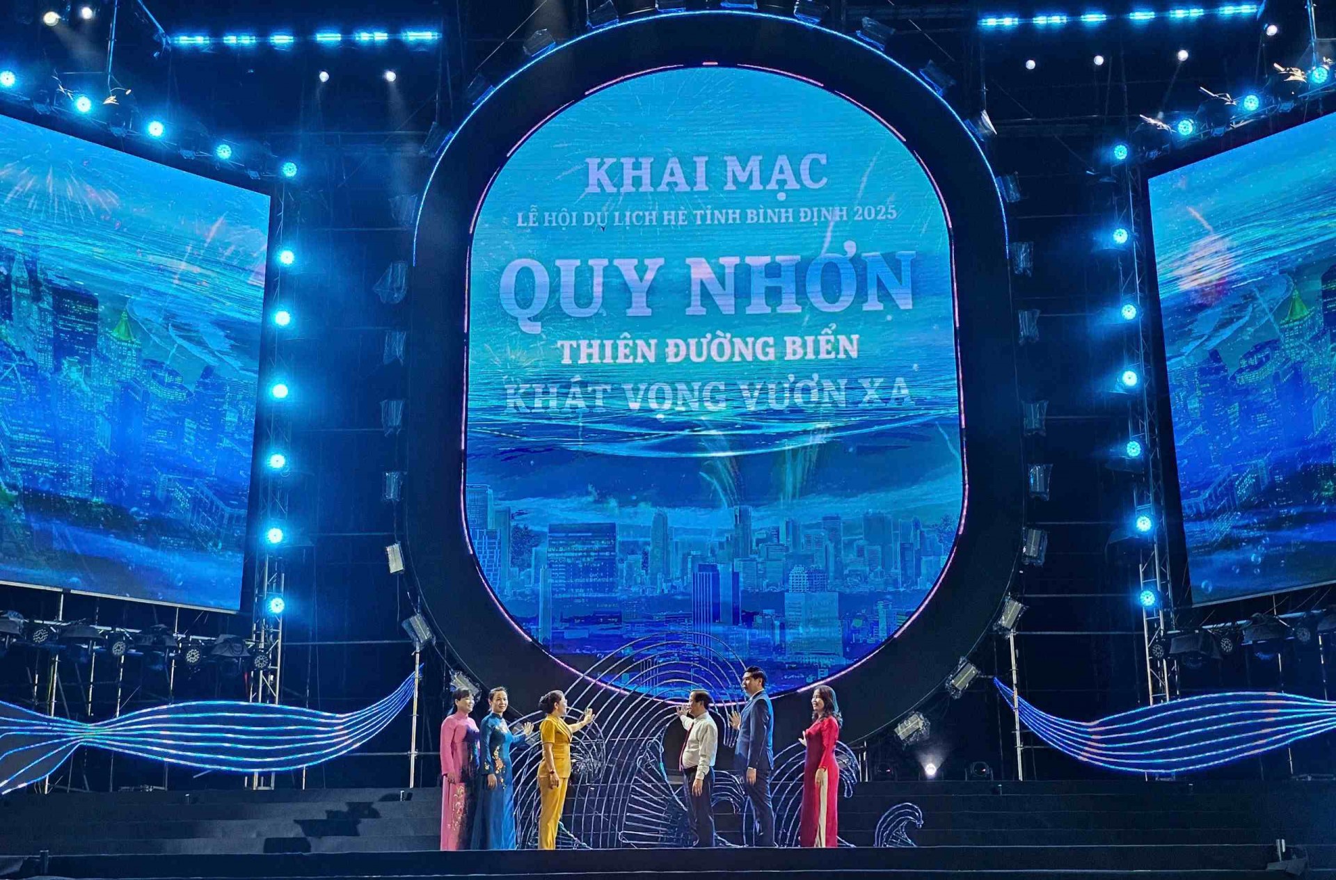 Bình Định và Gia Lai kiến tạo nên một vùng du lịch giàu bản sắc Bình Định và Gia Lai kiến tạo nên một vùng du lịch giàu bản sắc