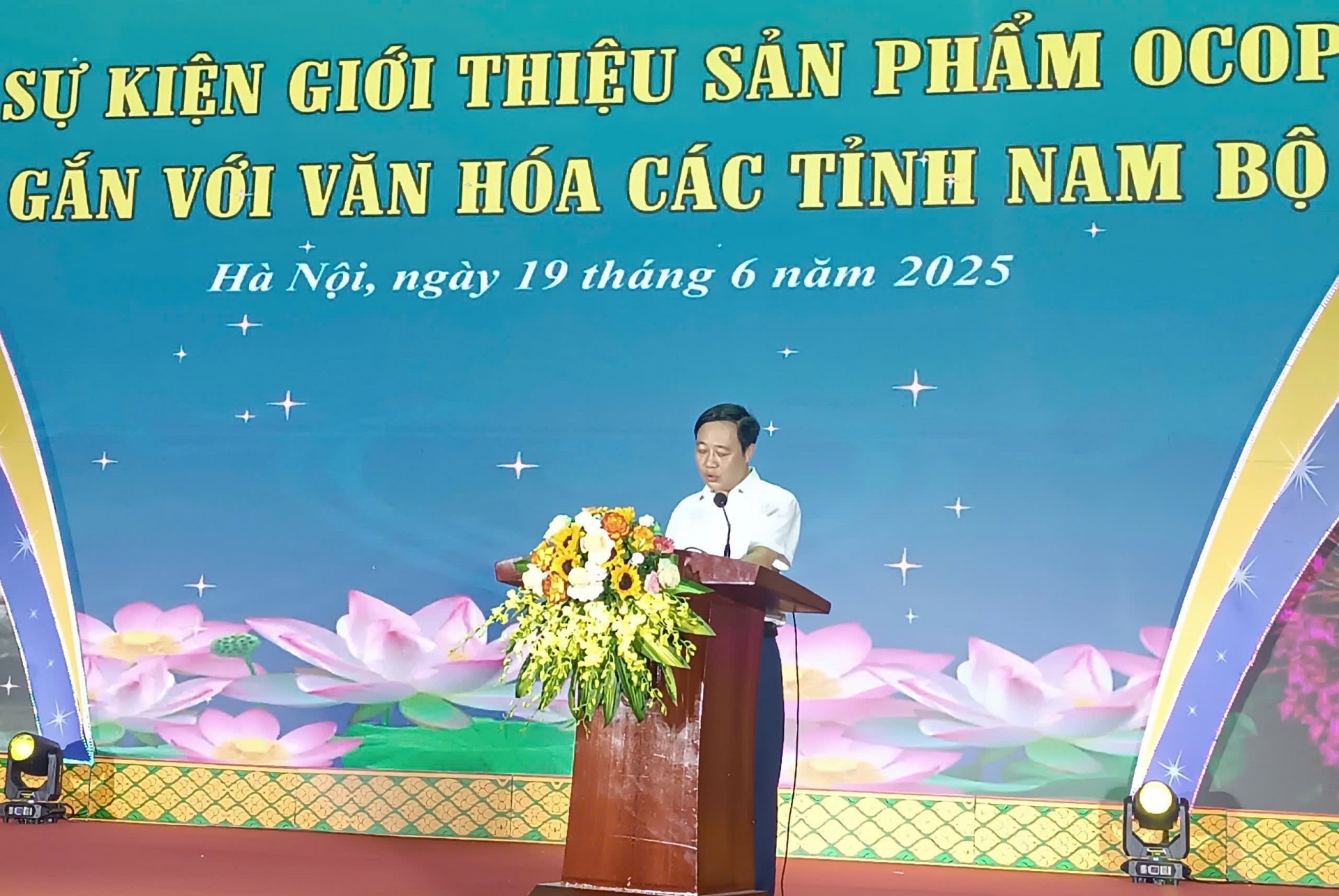 Hà Nội quảng bá sản phẩm OCOP gắn với văn hóa các tỉnh Nam Bộ Hà Nội quảng bá sản phẩm OCOP gắn với văn hóa các tỉnh Nam Bộ