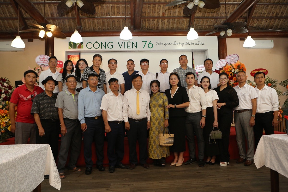 Tạp chí Làng nghề Việt Nam kỷ niệm 100 năm Báo chí Cách mạng Việt Nam Tạp chí Làng nghề Việt Nam kỷ niệm 100 năm Báo chí Cách mạng Việt Nam