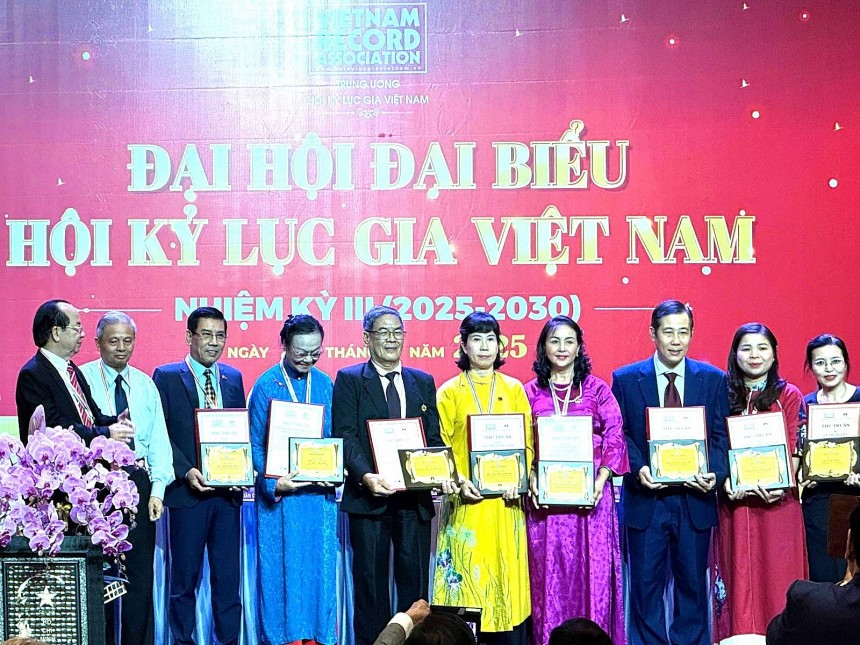 Đại hội Đại biểu Hội Kỷ lục gia Việt Nam nhiệm kỳ III (2025–2030): Đoàn kết - Sáng tạo - Thống nhất hành động