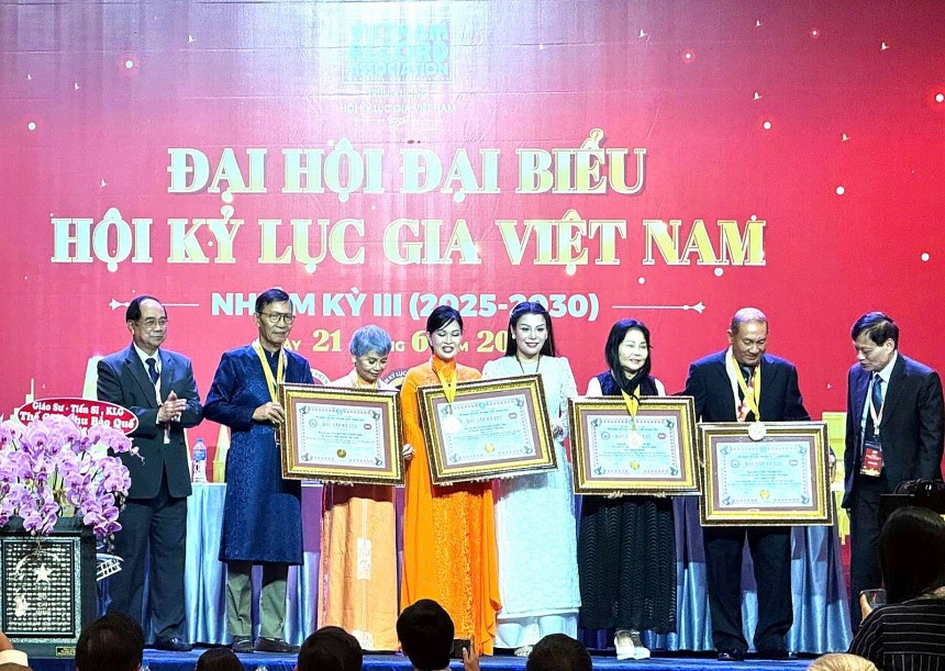 Đại hội Đại biểu Hội Kỷ lục gia Việt Nam nhiệm kỳ III (2025–2030): Đoàn kết - Sáng tạo - Thống nhất hành động