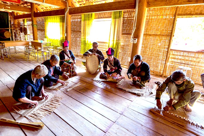 Một số nghề thủ công truyền thống của dân tộc Khơ Mú ở vùng núi Tây Bắc Việt Nam Một số nghề thủ công truyền thống của dân tộc Khơ Mú ở vùng núi Tây Bắc Việt Nam