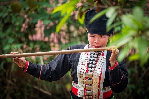 mot so nghe thu cong truyen thong cua dan toc kho mu o vung nui tay bac viet nam