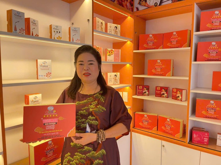 Sản phẩm OCOP được trưng bày tại điểm xúc tiến thương mại của Công ty Cổ phần Công nghệ Dược liệu Bắc Hà Sản phẩm OCOP được trưng bày tại điểm xúc tiến thương mại của Công ty Cổ phần Công nghệ Dược liệu Bắc Hà