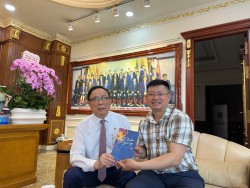Nhà báo, nhạc sĩ, nhà thơ Đinh Văn Bình: “Không có giới hạn nào giữa báo chí, thơ ca và âm nhạc”