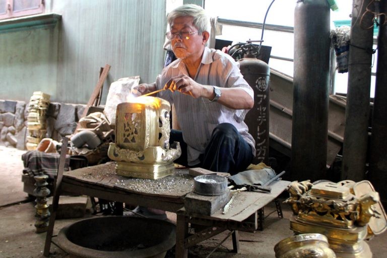 Nghề Đúc Đồng Đại Bái: Tinh Hoa Văn Hóa Bắc Ninh Nghề Đúc Đồng Đại Bái: Tinh Hoa Văn Hóa Bắc Ninh