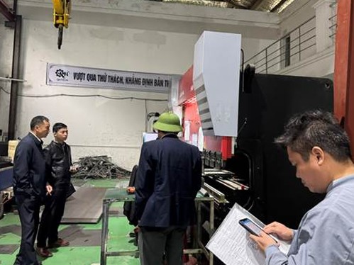 Kiểm tra máy móc thiết bị đề nghị hỗ trợ tại Công ty TNHH QHTECH, thị xã Việt Yên Kiểm tra máy móc thiết bị đề nghị hỗ trợ tại Công ty TNHH QHTECH, thị xã Việt Yên
