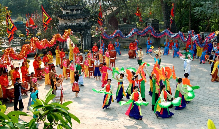 Ninh Bình: Bảo tồn và phát huy giá trị văn hóa lễ hội truyền thống