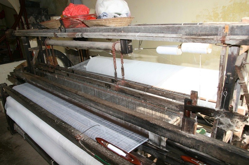 Nghề dệt lụa làng Đốc Tín vang bóng một thời