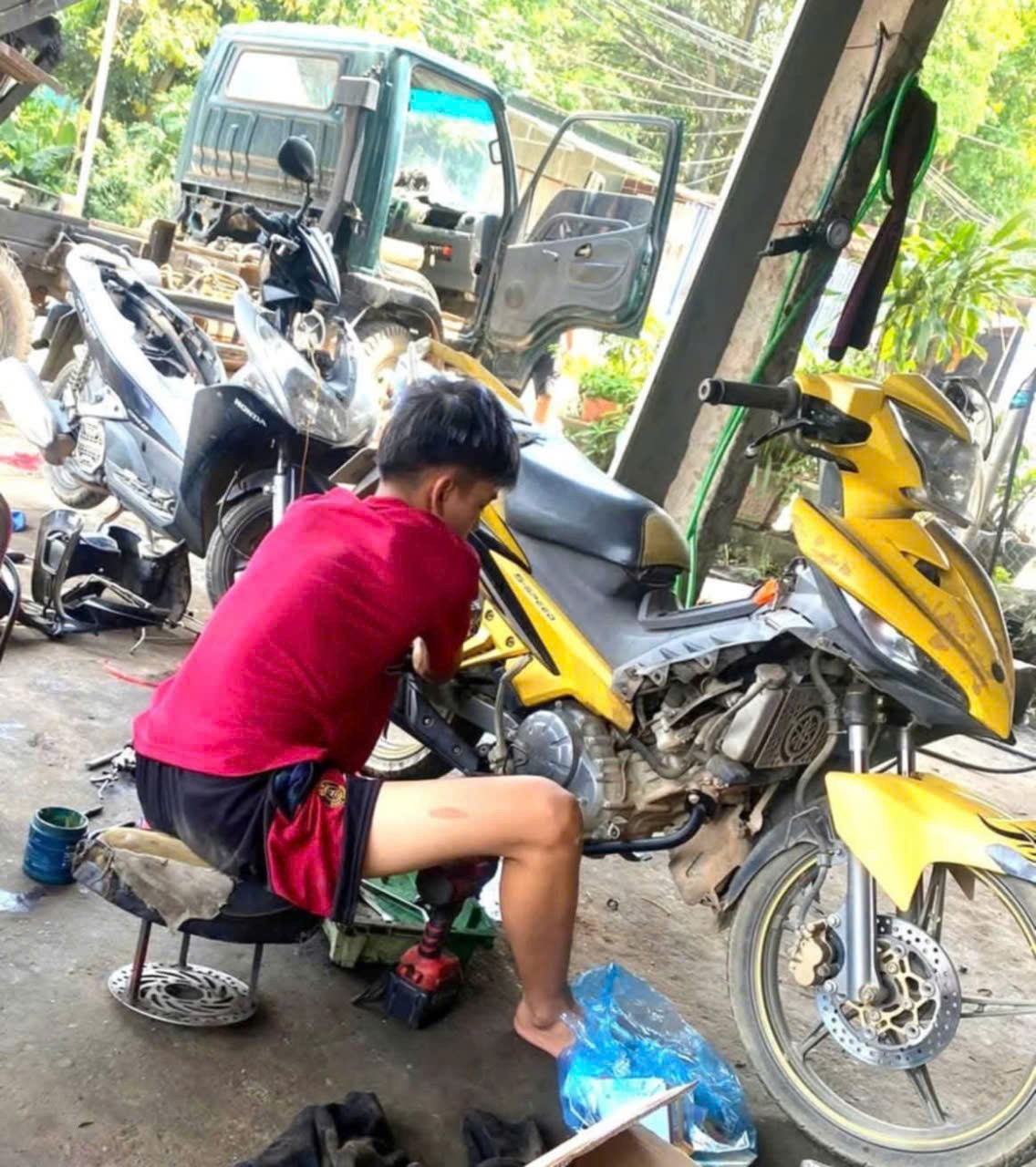 Sớm học nghề tự thân lập nghiệp